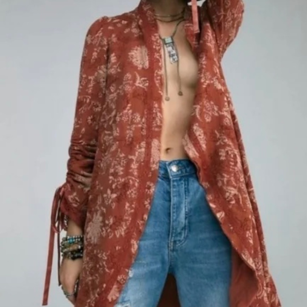 FREE PEOPLE Lara Doublecloth Duster Large Red Cream Lace